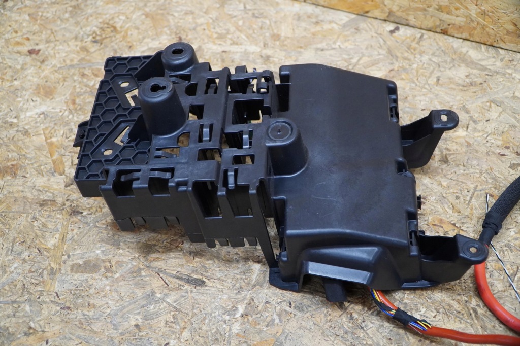 фото №8, Коробка запобіжників 5a41bd5 5a647e1 bmw x5 g05 24r phev b58b30s 23-