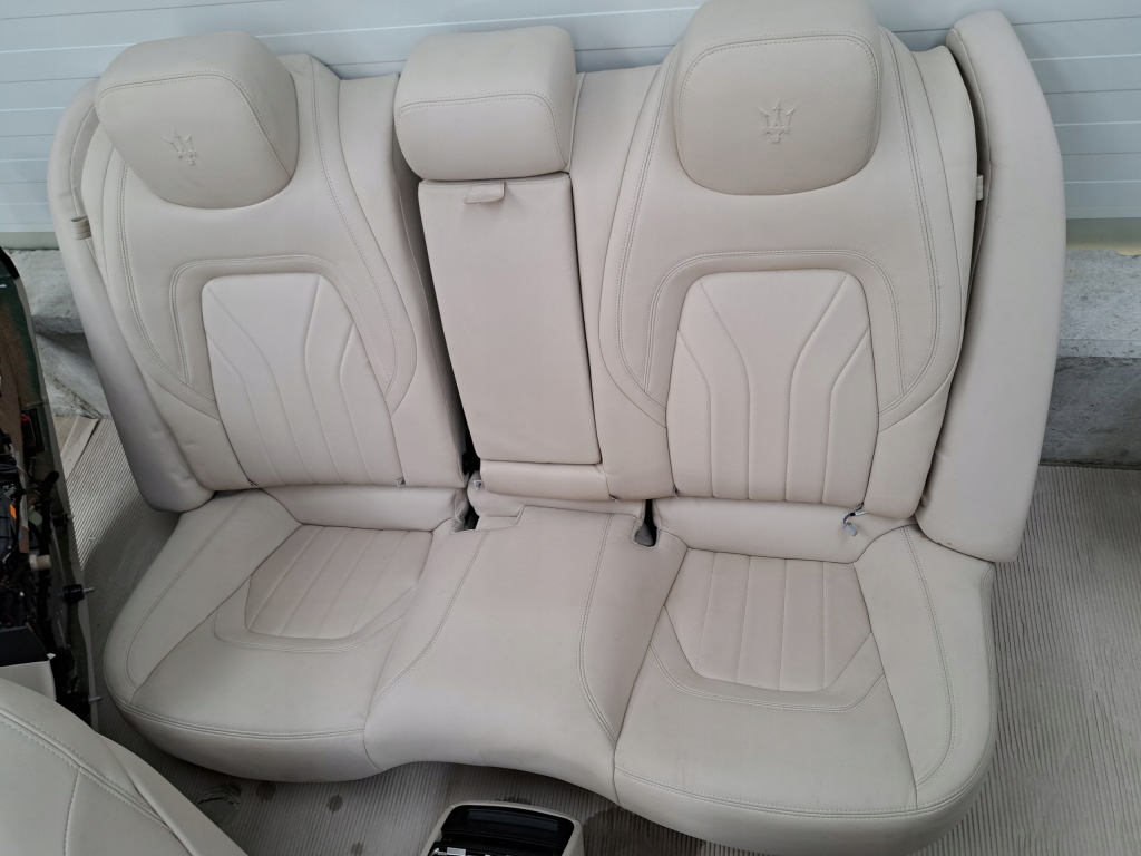 Купить Сиденья туннель обшивки maserati quattroporte vi комплект