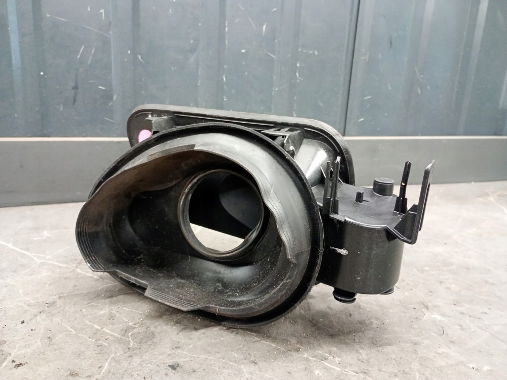 118844-10 крышка заливной топлива bmw 5 f10 f11 универсал Цена