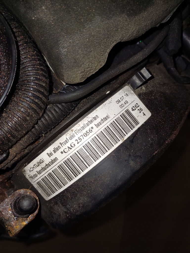 Купити Двигун 2.0 tdi kod caga audi a4 b8 комплектний