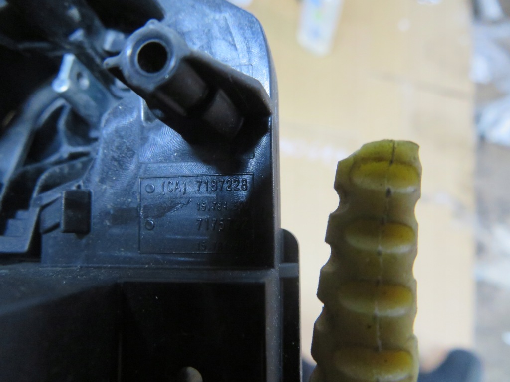 фото №8, Bmw 7 f01 740 ручка правый задняя 718722812 lift