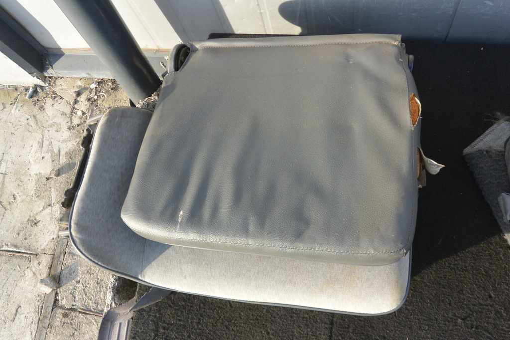 фото №10, Сиденья 3 ряд mitsubishi pajero ii kpl