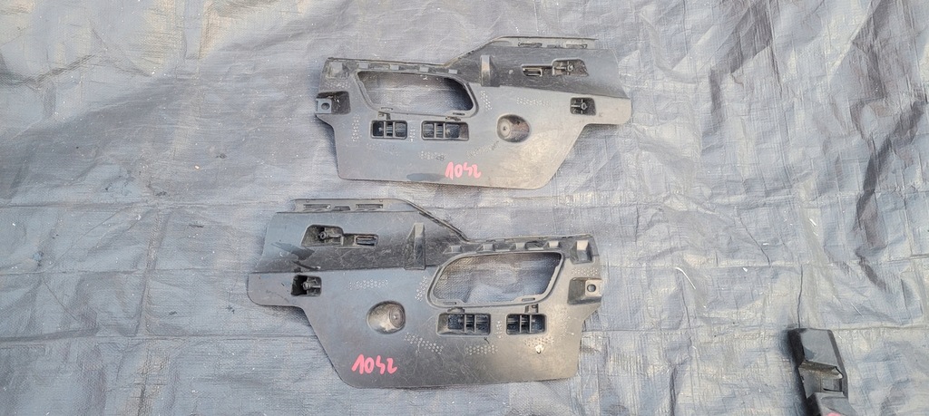 фото №1, Audi a6 c8 кронштейн распылителя левая правое