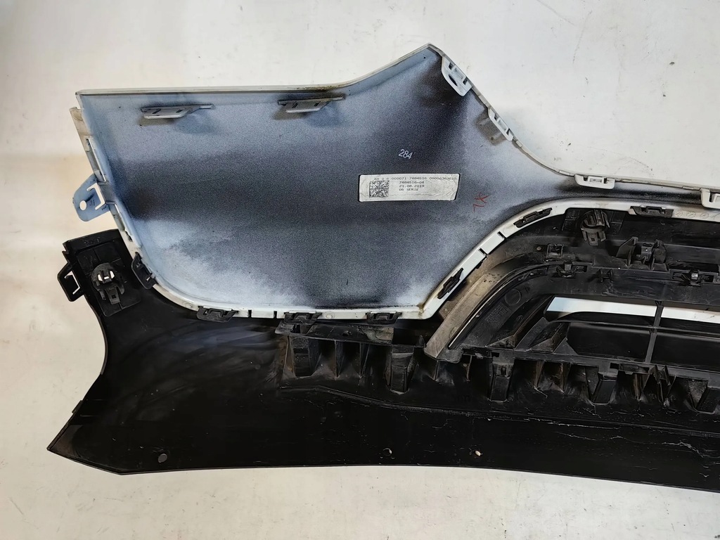 фото №12, Bmw i3 lift- бампер перед polecam