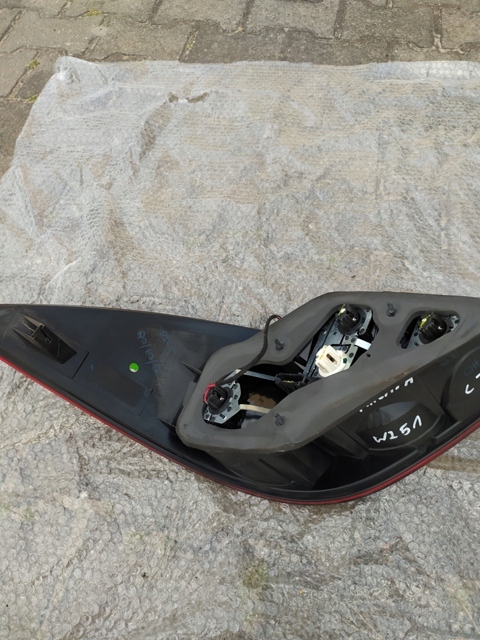 фото №13, Mercedes w251 лампа правая задняя orginal