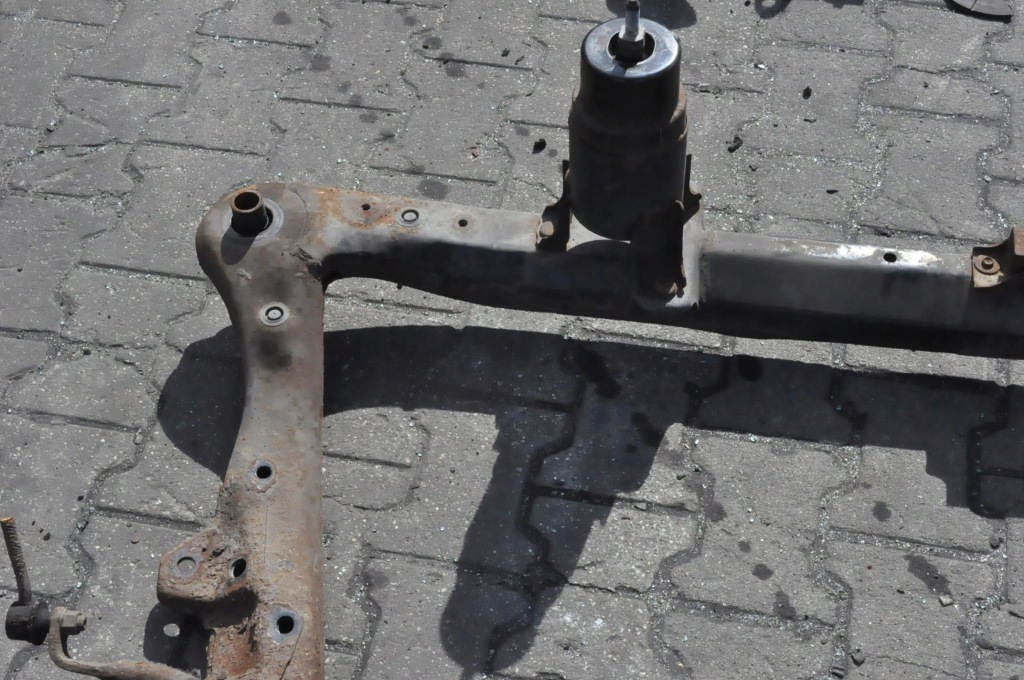 Lexus rx ii 3.3 v6 подрамник подвеска Цена