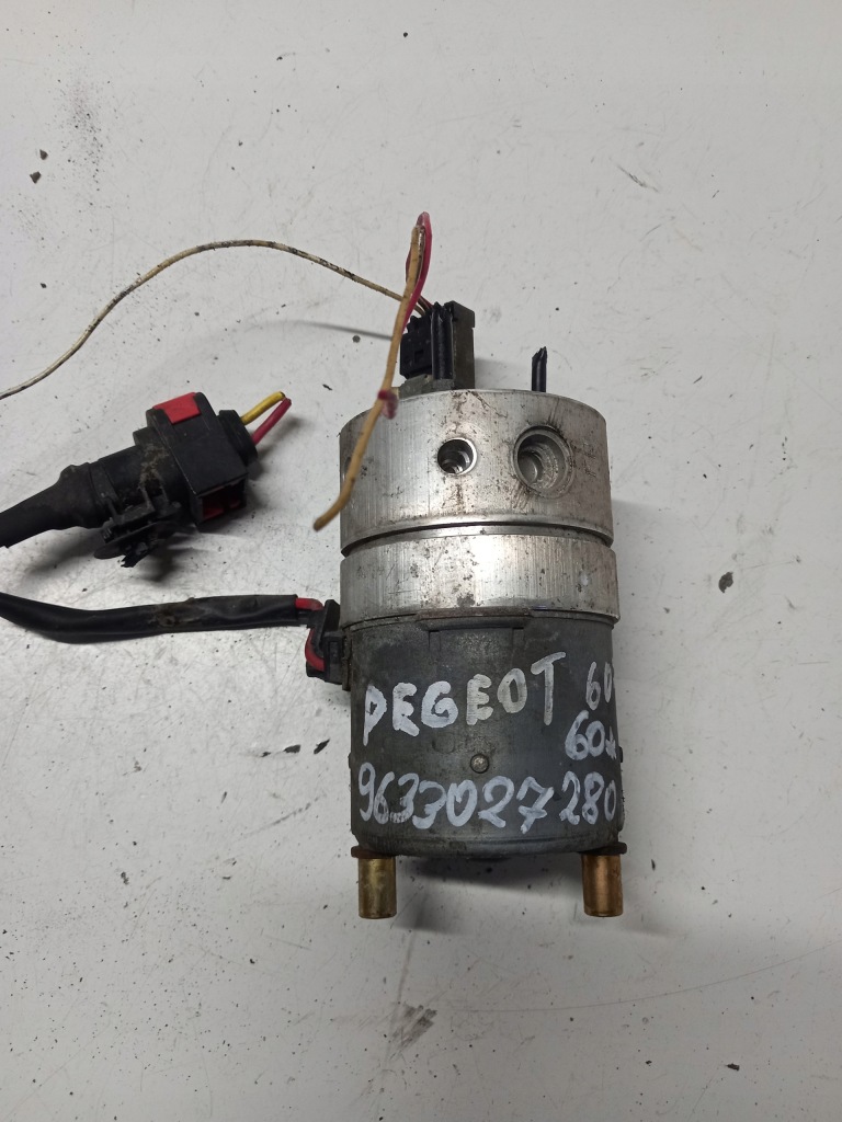 Купити Насос abs peugeot 607 9633027280