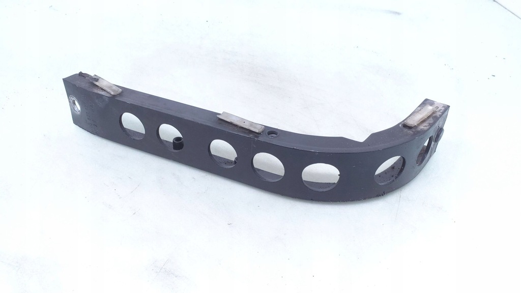 фото №1, 2000 audi a8 s8 d2 4d кронштейн крила 4d0821137am