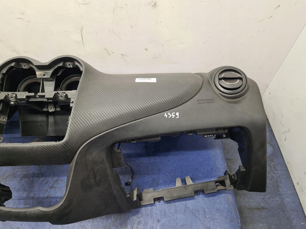 Alfa romeo mito панель приладів приладова Оригінал