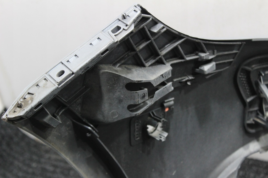 фото №8, Бампер перед mercedes a-klasa 176 w176 напрямні oem a1768850025