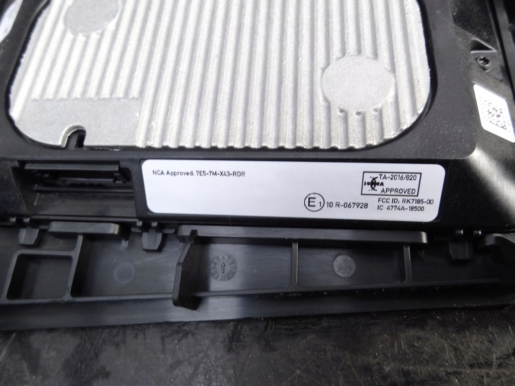 фото №10, Skoda scala 2021 ручка чехол зарядное устройство индукционная 5na980611 оригинал