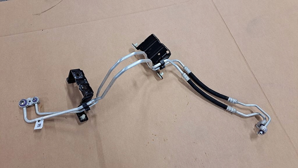 фото №1, Bmw x5 g05 труба трубка wąż шланг кондиціонера 9872528