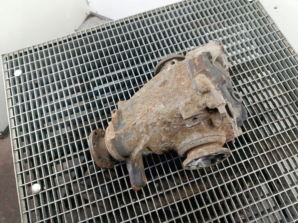 фото №7, Диференціал задня bmw 1 e81 fl 7524319 3.38 2.0 16v 116i