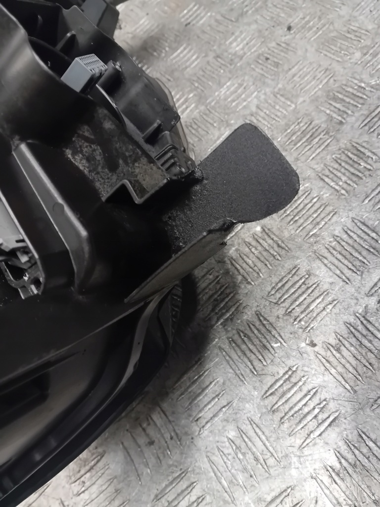 фото №12, Jeep grand cherokee wk2 лампа ліва 68111035ac