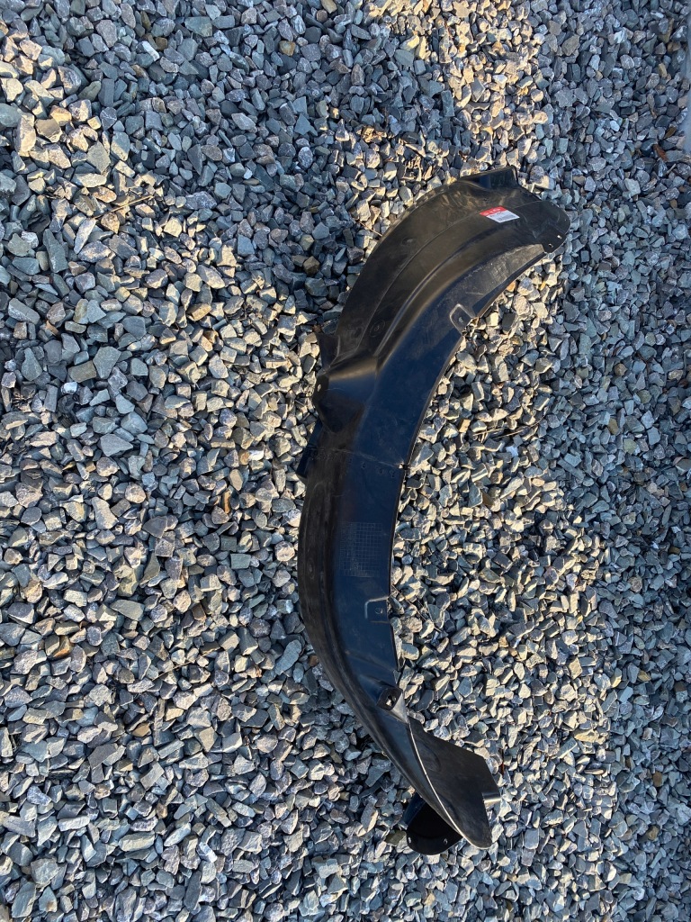 фото №1, Подкрылок левый перед kia sedona 868114d002