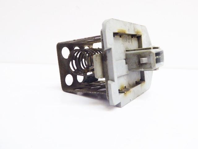 фото №1, Xsara picasso i 98r- резистор вентилятор 2.0 hdi