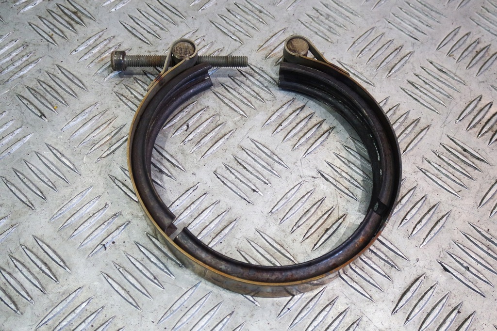 фото №1, Vband хомут выхлоп катализатора ferrari 812 gts 2