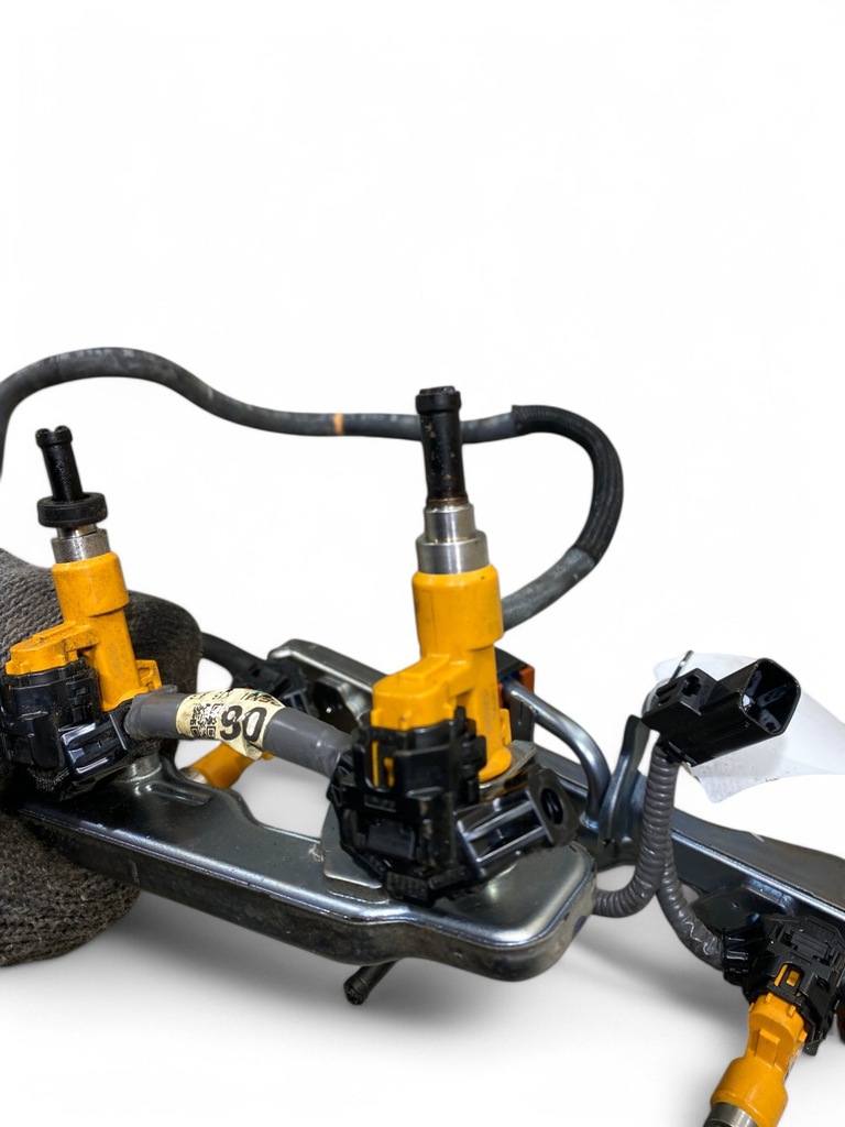 фото №11, Lexus rx 450h 2019 форсунки / комплект 2325031140