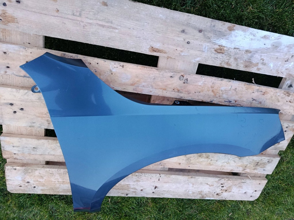 Крила перед передній правий skoda octavia lift mk3 iii 5e szary Зі Шроту