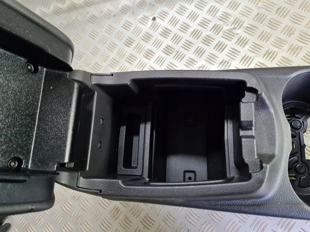 фото №10, Тунель підлокітник ford focus mk3 europa