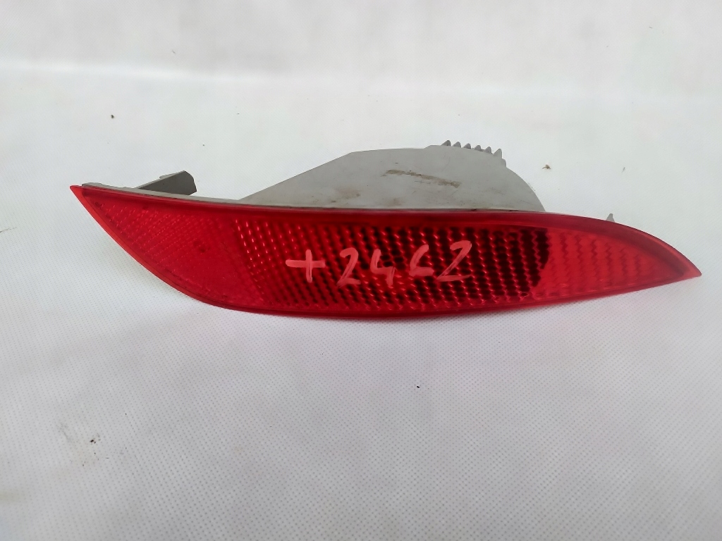 фото №1, Ford focus 3 mk3 правая лампа лампа бампера задняя