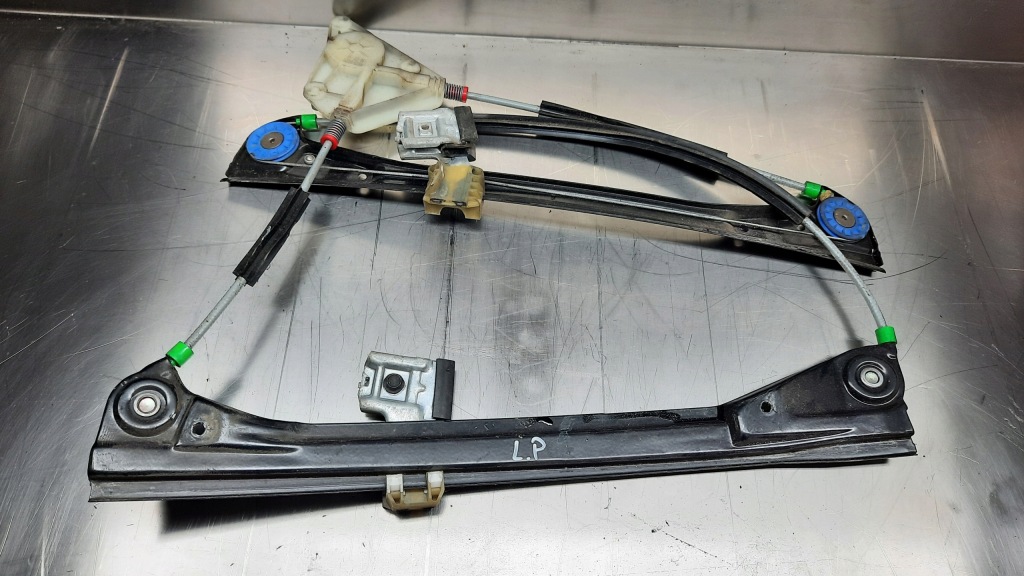 фото №1, Подъемник стекло перед левый vw polo 9n hb 5d