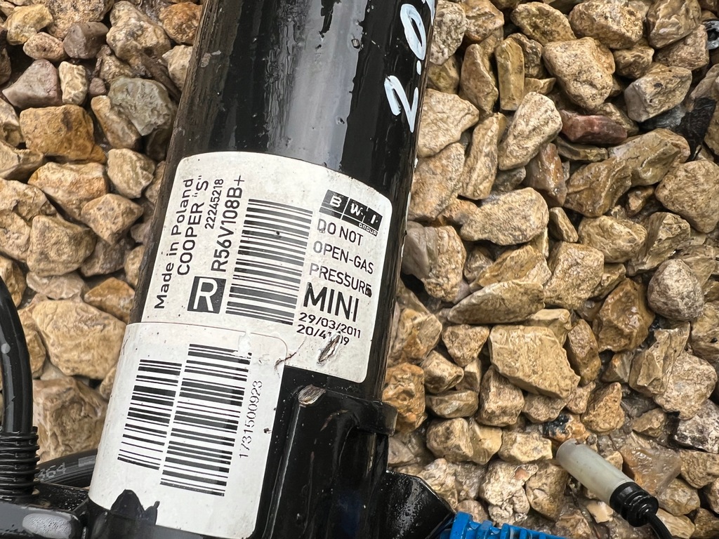 фото №3, Mini cooper r55 r56 поворотний кулак амортизатор права