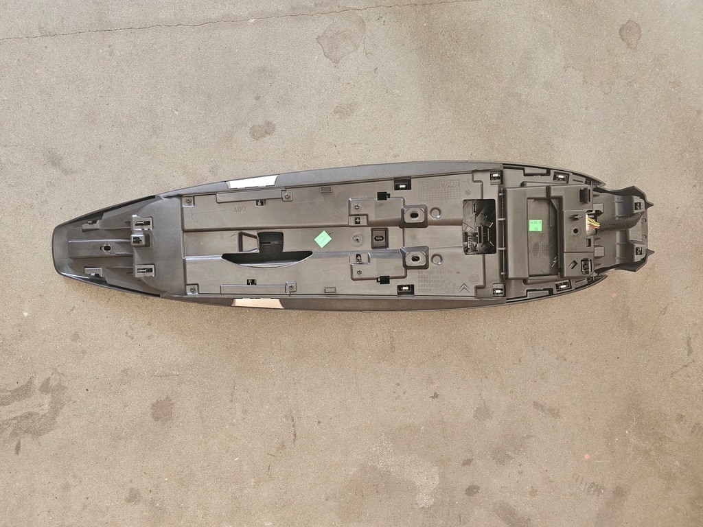 фото №7, Citroen ds5 2011- панель управление крыша ролета лампа бардачок na накладки на фары