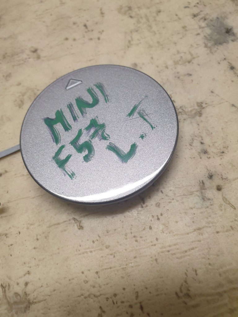 фото №2, Mini f56 f57 заглушка фаркоп задняя 7315503 7315504