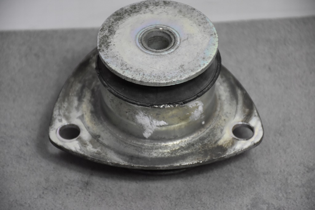 фото №1, Подушка кабины iveco daily