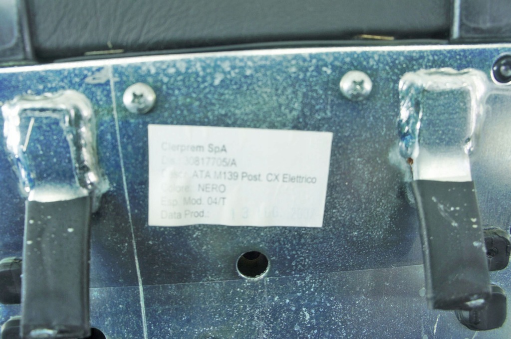 фото №6, Ip151 maserati quattroporte v подголовник сиденье