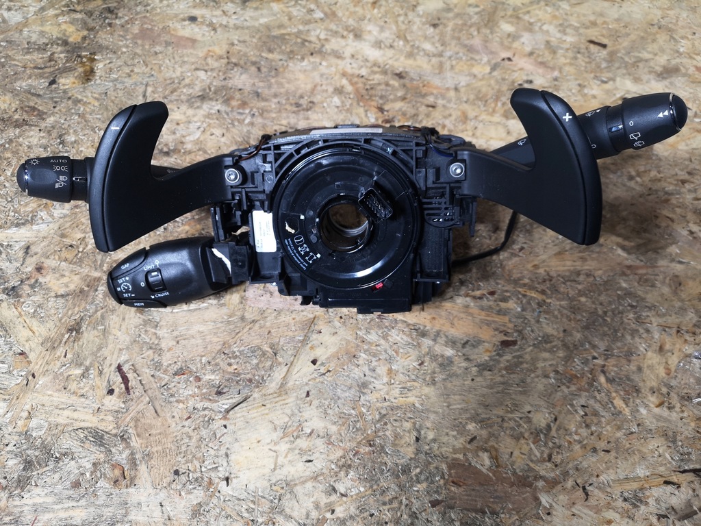 фото №1, Citroen c5 aircross переключатель pod руль