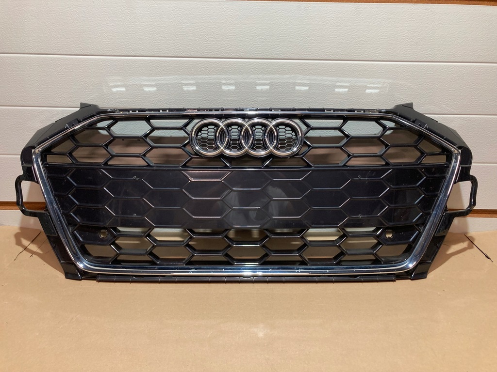 фото №1, Решітка радіатора решітка радіатора audi a4 b9 lift s-line