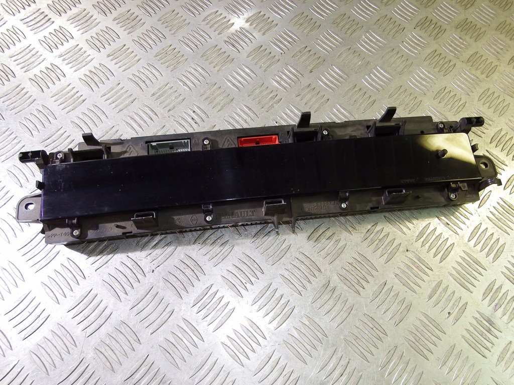 фото №1, Лічильник дисплей прилади renault scenic ii 8200365608 пошкоджений