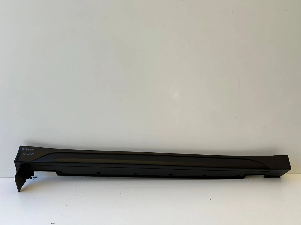 фото №1, Hyundai tucson ii молдинг порог правая 87754-d7000