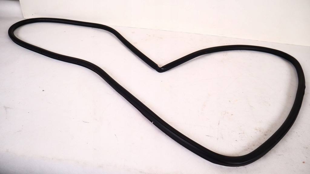 фото №1, Toyota land cruiser 200 прокладка двері ліва задня