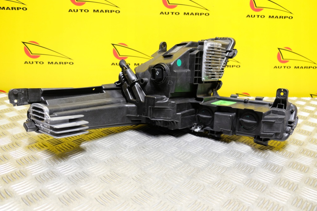 Cadillac xt4 2019- фара лампа led левая америка Цена