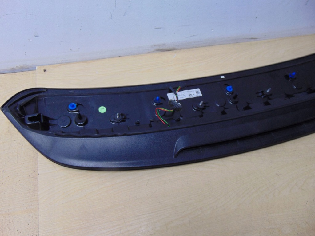 фото №9, Спойлер кришки спойлер багажника audi a4 b9 8w9827933