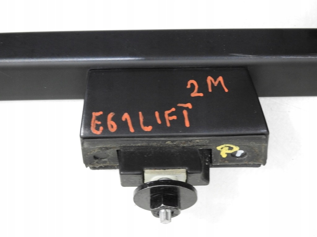 Рейлинг крышный правый  bmw e61 рестайлинг Недорого