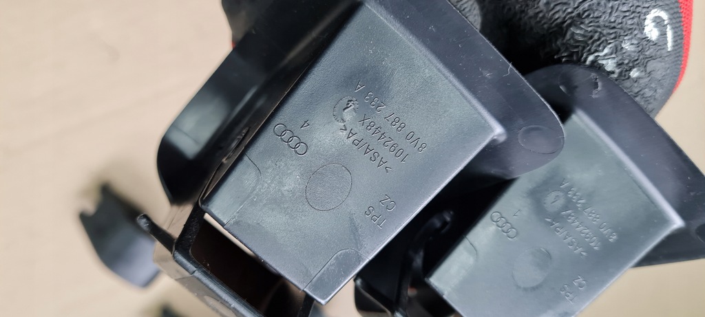 фото №7, S3 8v sedan a3 кронштейн детское кресло isofix сиденье задняя kpl 8v0887233a