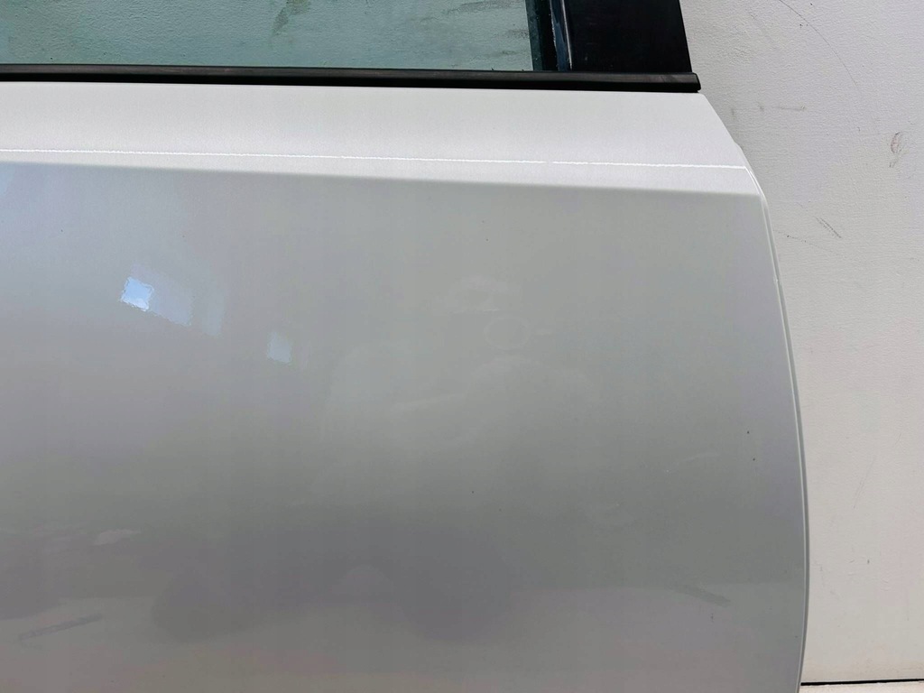 фото №6, Corolla e21 sedan дверь задние правое правый задняя полный 070