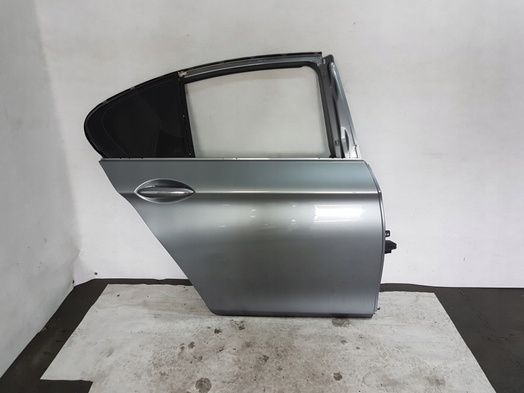 Купити Bmw f10 двері правий задній