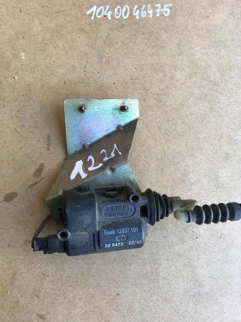 фото №1, Saab 9-3 ii привод крышка заливной топлива