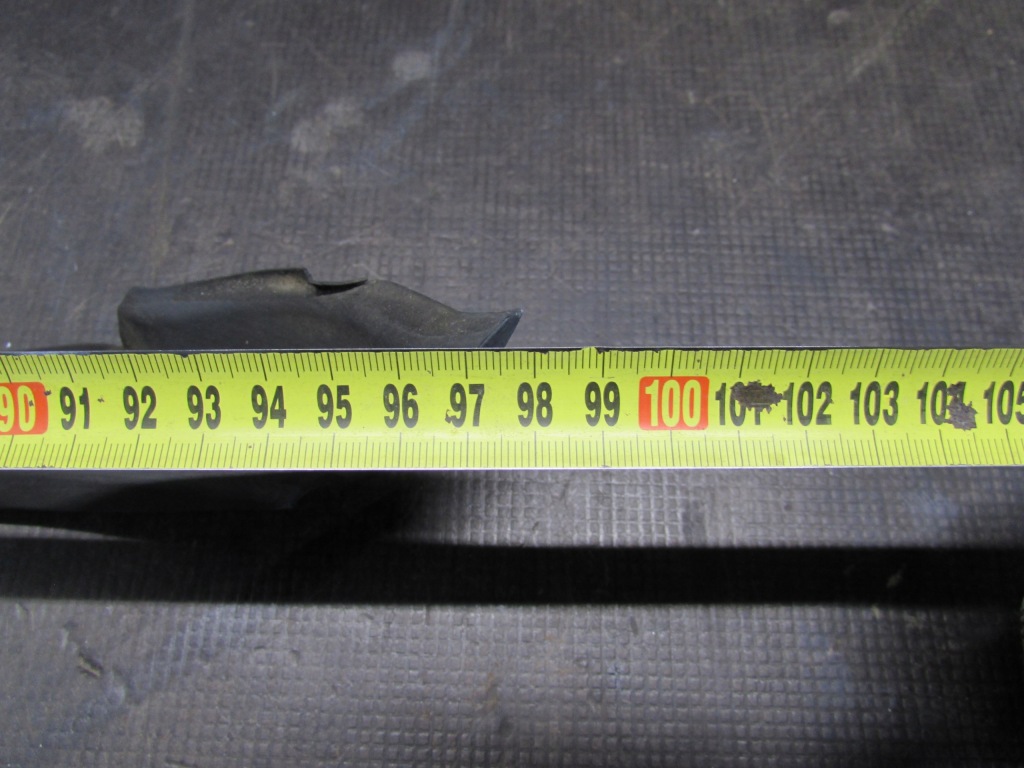 Накладка  стекло лобовое правый  передок  hyundai i30 07-10r 86132-2l000 в Украине
