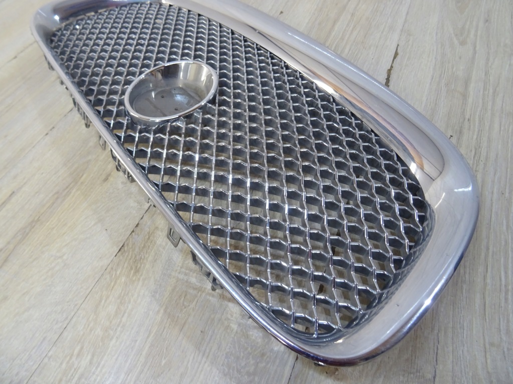 Решётка радиатора бампера перед передняя jaguar xf 250 cx2m-8a100-aa llu Киев