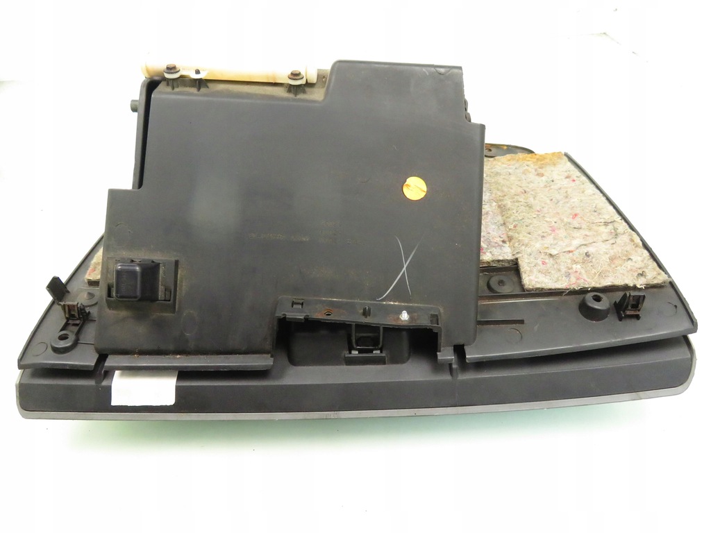 фото №8, Бардачок nissan quest iii 681025z000