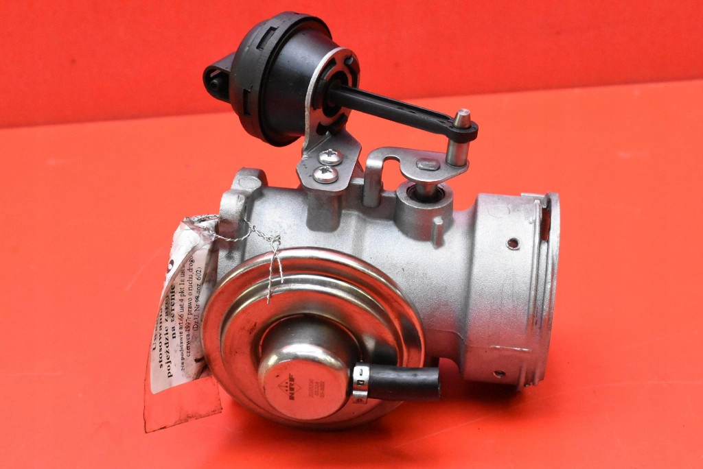 фото №5, Клапан egr 2035230 passat b5 lift 1.9 tdi 130 km 00-05