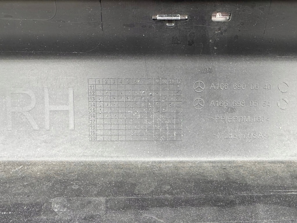 фото №7, Mercedes benz gl gls молдинг порог rh a1666900640