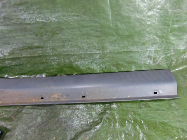 фото №4, Молдинг накладка порог левый перед mazda tribute
