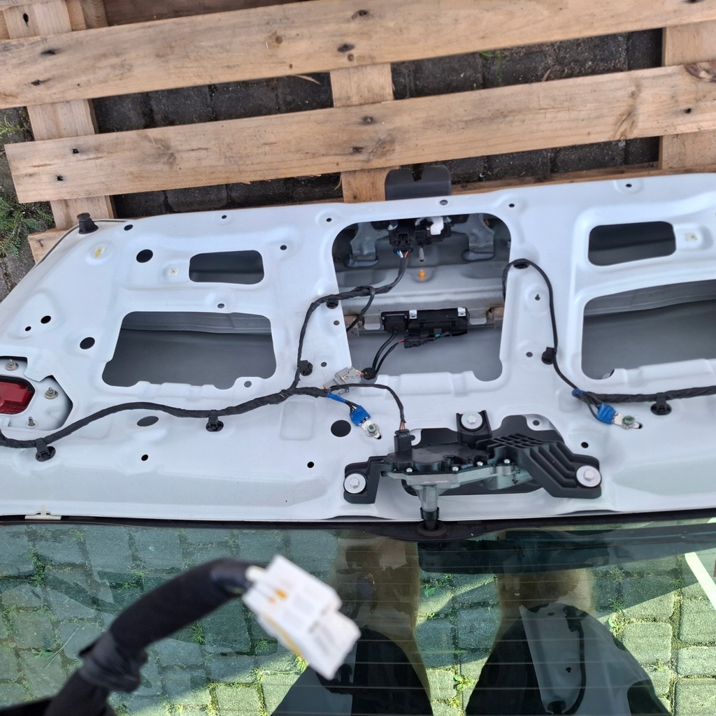 фото №7, Кришка багажника задня комплектна kia sportage iv 4 18- lift лампи hw білий перламутр